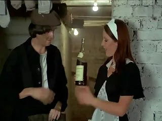 MYSLUTWIFEGOESBLACK Nymphomaniac თეთრი milf slut riding ძველი შავი ბიჭი