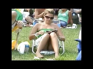 Moms Lick Teens - მასაჟი