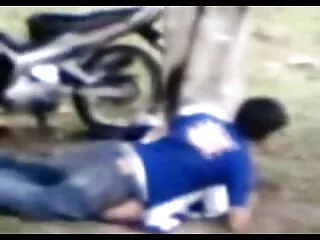 ლედიბოი ბენზეი იწოვს დიკს და ეშმაკობს