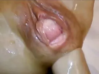 გაუკეთე მას SQUIRT ახლა w OMBFUN VIBE Clit Rubbing Pussy Fucking